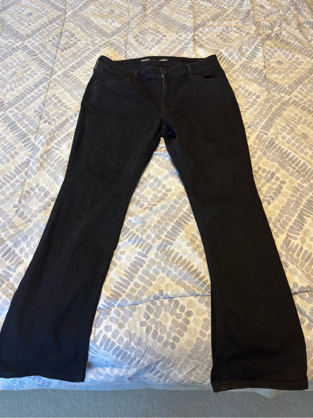 Old Navy Women's Black Bootcut Mid Rise Jeans